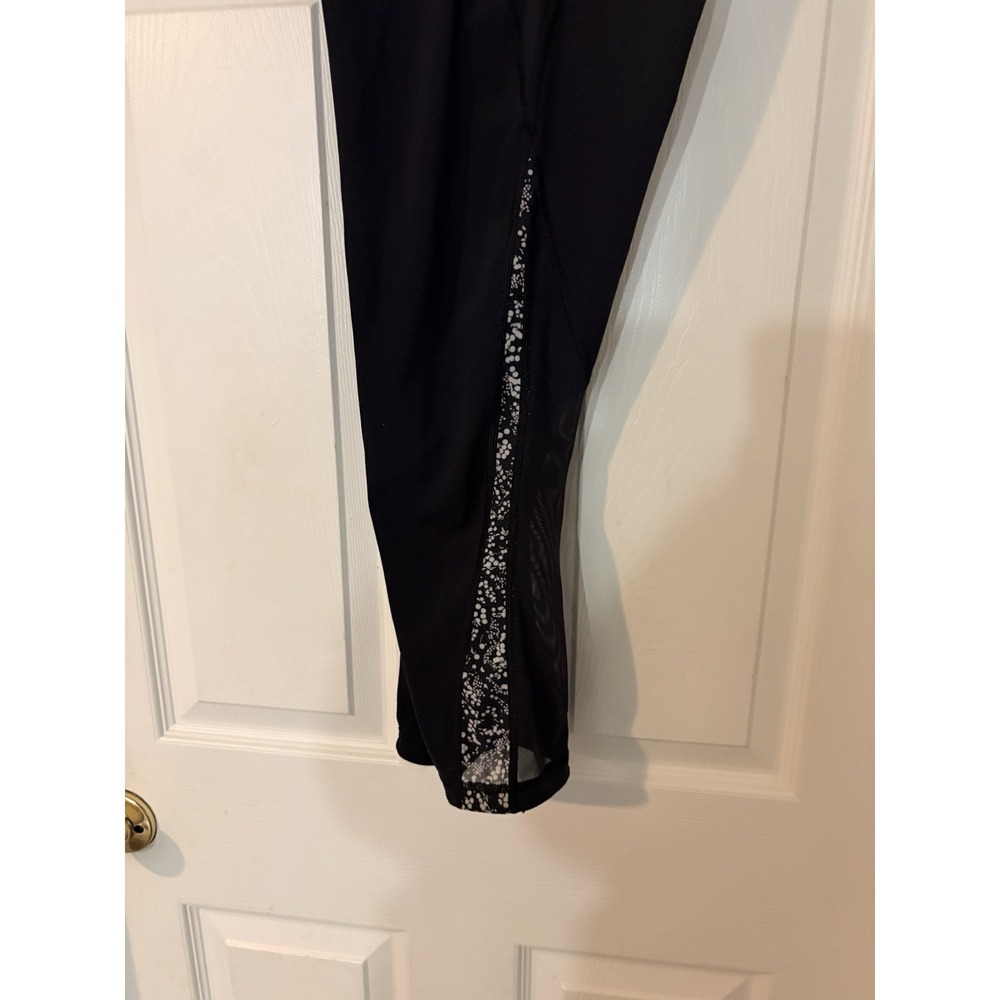 Lululemon Athletica Black White M Cropped Mesh Leggings Women's Activewear - Picture 5 of 8